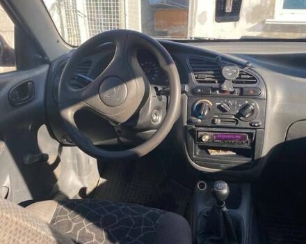 Красный Дэу Сенс, объемом двигателя 1.3 л и пробегом 230 тыс. км за 1500 $, фото 3 на Automoto.ua