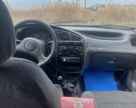 Красный Дэу Сенс, объемом двигателя 1.3 л и пробегом 200 тыс. км за 800 $, фото 4 на Automoto.ua