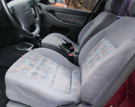 Червоний Деу Сенс, об'ємом двигуна 1.6 л та пробігом 244 тис. км за 2850 $, фото 14 на Automoto.ua