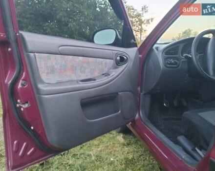 Красный Дэу Сенс, объемом двигателя 1.5 л и пробегом 250 тыс. км за 2100 $, фото 2 на Automoto.ua