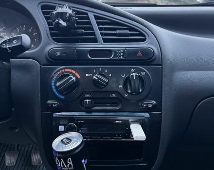 Красный Дэу Сенс, объемом двигателя 1.5 л и пробегом 320 тыс. км за 2200 $, фото 4 на Automoto.ua