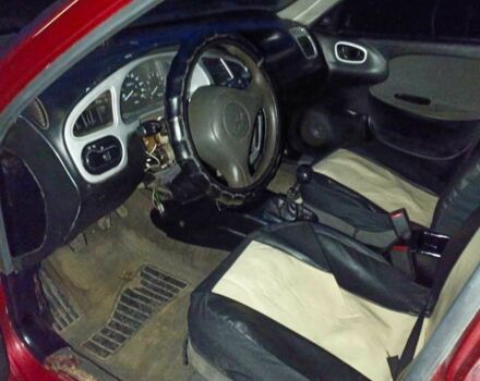 Красный Дэу Сенс, объемом двигателя 1.5 л и пробегом 270 тыс. км за 949 $, фото 4 на Automoto.ua