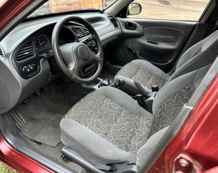 Червоний Деу Сенс, об'ємом двигуна 1.3 л та пробігом 270 тис. км за 1600 $, фото 5 на Automoto.ua