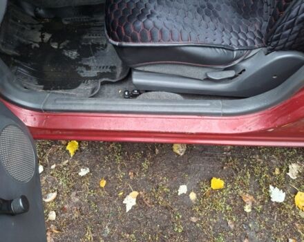 Дэу Сенс 2005 в Магалиновке на Automoto.ua Красный Дэу Сенс, объемом двигателя 1.3 л и пробегом 230 тыс. км за 2376 $, фото 5 на Automoto.ua