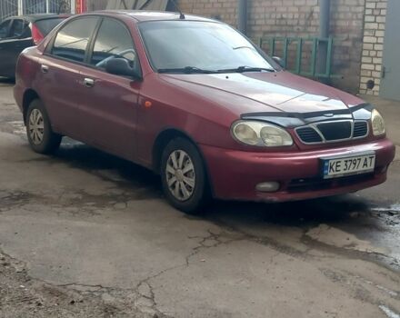 Дэу Сенс 2005 в Кривом Роге на Automoto.ua Красный Дэу Сенс, объемом двигателя 1.5 л и пробегом 250 тыс. км за 2000 $, фото 1 на Automoto.ua