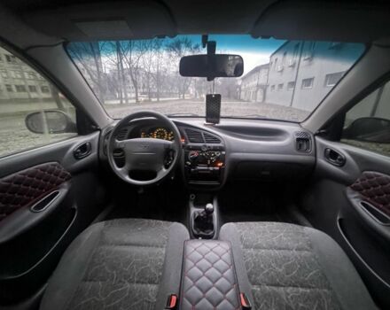 Красный Дэу Сенс, объемом двигателя 1.6 л и пробегом 252 тыс. км за 2499 $, фото 7 на Automoto.ua