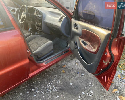 Красный Дэу Сенс, объемом двигателя 1.3 л и пробегом 84 тыс. км за 1100 $, фото 6 на Automoto.ua