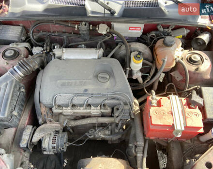 Червоний Деу Сенс, об'ємом двигуна 1.3 л та пробігом 93 тис. км за 2600 $, фото 11 на Automoto.ua