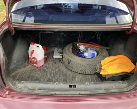 Красный Дэу Сенс, объемом двигателя 1.6 л и пробегом 210 тыс. км за 2000 $, фото 4 на Automoto.ua