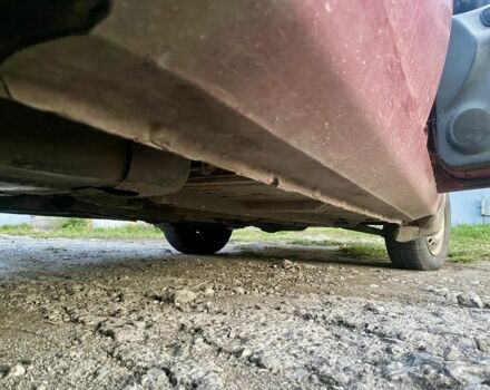 Красный Дэу Сенс, объемом двигателя 1.3 л и пробегом 84 тыс. км за 1100 $, фото 10 на Automoto.ua