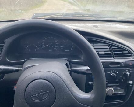 Красный Дэу Сенс, объемом двигателя 1.5 л и пробегом 220 тыс. км за 1350 $, фото 5 на Automoto.ua