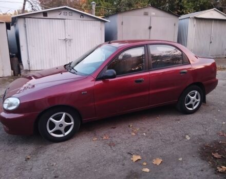 Деу Сенс 2005 у Одесі на Automoto.ua Червоний Деу Сенс, об'ємом двигуна 1.5 л та пробігом 257 тис. км за 2000 $, фото 1 на Automoto.ua