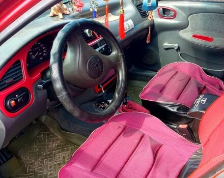 Красный Дэу Сенс, объемом двигателя 1.3 л и пробегом 222 тыс. км за 2600 $, фото 2 на Automoto.ua