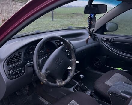 Красный Дэу Сенс, объемом двигателя 1.5 л и пробегом 320 тыс. км за 2200 $, фото 3 на Automoto.ua