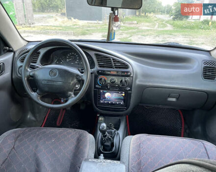Червоний Деу Сенс, об'ємом двигуна 1.3 л та пробігом 200 тис. км за 2100 $, фото 6 на Automoto.ua