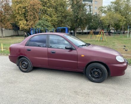 Красный Дэу Сенс, объемом двигателя 1.6 л и пробегом 210 тыс. км за 2000 $, фото 1 на Automoto.ua