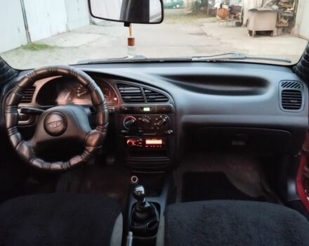 Деу Сенс 2005 у Одесі на Automoto.ua Червоний Деу Сенс, об'ємом двигуна 1.5 л та пробігом 257 тис. км за 2000 $, фото 11 на Automoto.ua