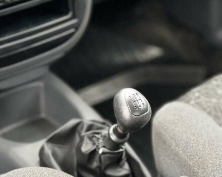 Красный Дэу Сенс, объемом двигателя 1.3 л и пробегом 140 тыс. км за 2499 $, фото 10 на Automoto.ua