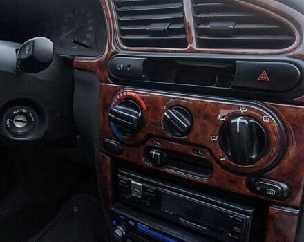 Червоний Деу Сенс, об'ємом двигуна 1.3 л та пробігом 300 тис. км за 1500 $, фото 5 на Automoto.ua