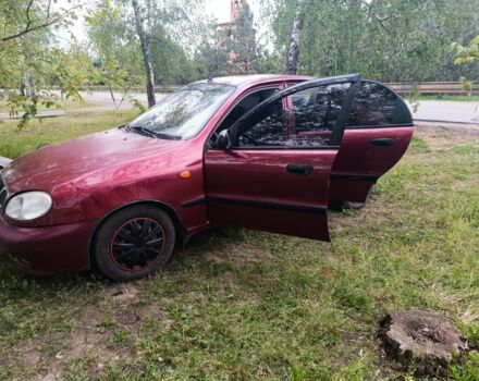 Червоний Деу Сенс, об'ємом двигуна 1.3 л та пробігом 209 тис. км за 1691 $, фото 5 на Automoto.ua