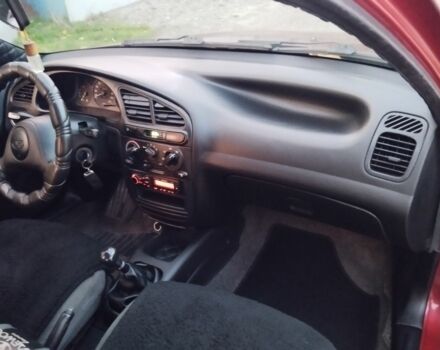 Деу Сенс 2005 у Одесі на Automoto.ua Червоний Деу Сенс, об'ємом двигуна 1.5 л та пробігом 257 тис. км за 2000 $, фото 7 на Automoto.ua