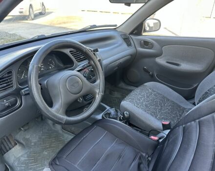 Красный Дэу Сенс, объемом двигателя 1.3 л и пробегом 184 тыс. км за 2299 $, фото 7 на Automoto.ua
