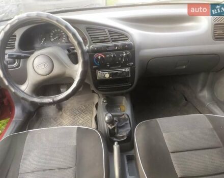 Червоний Деу Сенс, об'ємом двигуна 1.3 л та пробігом 140 тис. км за 1900 $, фото 6 на Automoto.ua