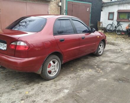 Красный Дэу Сенс, объемом двигателя 1.5 л и пробегом 174 тыс. км за 2300 $, фото 1 на Automoto.ua