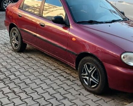 Красный Дэу Сенс, объемом двигателя 1.3 л и пробегом 205 тыс. км за 1300 $, фото 5 на Automoto.ua