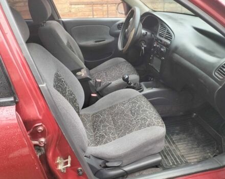 Красный Дэу Сенс, объемом двигателя 1.5 л и пробегом 203 тыс. км за 2250 $, фото 1 на Automoto.ua