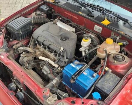 Червоний Деу Сенс, об'ємом двигуна 1.3 л та пробігом 112 тис. км за 2000 $, фото 5 на Automoto.ua