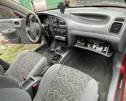 Деу Сенс 2006 у Кропивницькому (Кіровограді) на Automoto.ua Червоний Деу Сенс, об'ємом двигуна 1.5 л та пробігом 1 тис. км за 3000 $, фото 4 на Automoto.ua