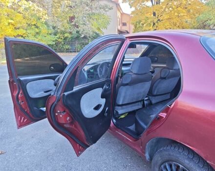 Червоний Деу Сенс, об'ємом двигуна 1.3 л та пробігом 100 тис. км за 1400 $, фото 4 на Automoto.ua