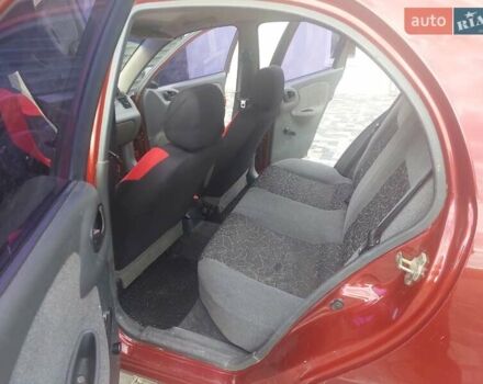 Деу Сенс 2006 у Миколаєві на Automoto.ua Червоний Деу Сенс, об'ємом двигуна 1.3 л та пробігом 150 тис. км за 2000 $, фото 13 на Automoto.ua