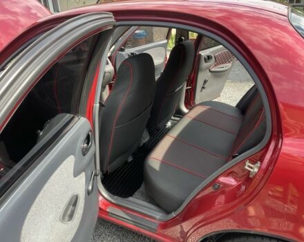 Красный Дэу Сенс, объемом двигателя 1.3 л и пробегом 200 тыс. км за 1800 $, фото 1 на Automoto.ua