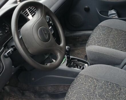 Червоний Деу Сенс, об'ємом двигуна 1.3 л та пробігом 180 тис. км за 1800 $, фото 5 на Automoto.ua