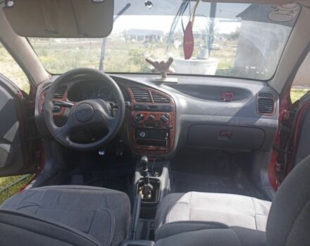 Красный Дэу Сенс, объемом двигателя 1.3 л и пробегом 280 тыс. км за 1500 $, фото 3 на Automoto.ua