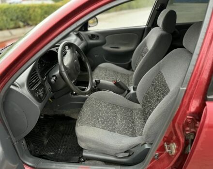 Червоний Деу Сенс, об'ємом двигуна 1.3 л та пробігом 220 тис. км за 1450 $, фото 4 на Automoto.ua