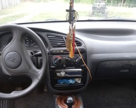 Красный Дэу Сенс, объемом двигателя 0 л и пробегом 2 тыс. км за 1400 $, фото 3 на Automoto.ua