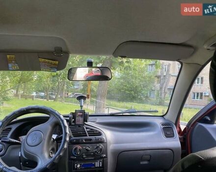 Красный Дэу Сенс, объемом двигателя 1.3 л и пробегом 250 тыс. км за 1900 $, фото 5 на Automoto.ua