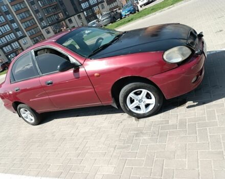 Красный Дэу Сенс, объемом двигателя 1.5 л и пробегом 8 тыс. км за 1200 $, фото 2 на Automoto.ua