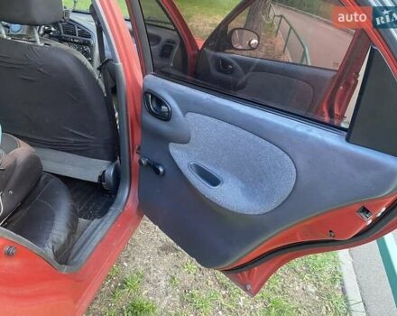 Красный Дэу Сенс, объемом двигателя 1.3 л и пробегом 250 тыс. км за 1900 $, фото 8 на Automoto.ua