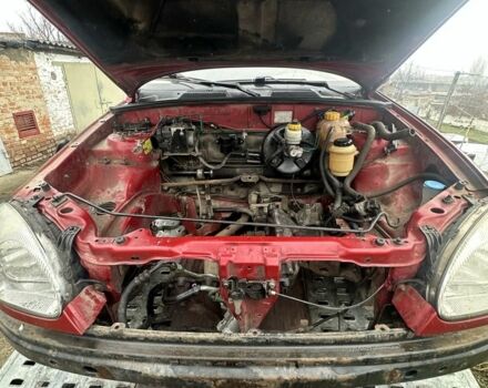 Красный Дэу Сенс, объемом двигателя 1.5 л и пробегом 160 тыс. км за 450 $, фото 5 на Automoto.ua