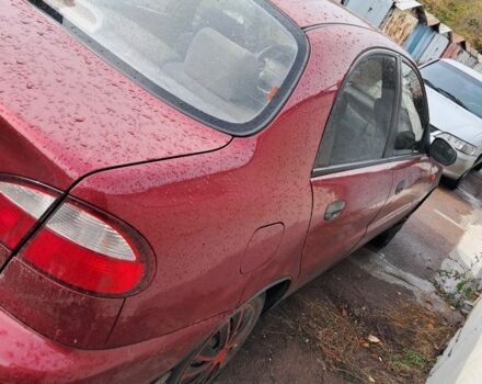 Червоний Деу Сенс, об'ємом двигуна 1.6 л та пробігом 159 тис. км за 2700 $, фото 4 на Automoto.ua