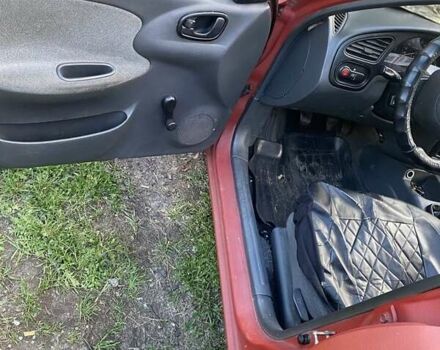 Красный Дэу Сенс, объемом двигателя 1.3 л и пробегом 250 тыс. км за 1900 $, фото 7 на Automoto.ua
