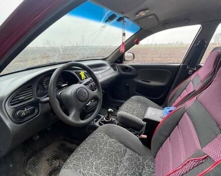 Красный Дэу Сенс, объемом двигателя 1.3 л и пробегом 400 тыс. км за 1600 $, фото 5 на Automoto.ua