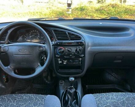 Красный Дэу Сенс, объемом двигателя 1.6 л и пробегом 216 тыс. км за 1900 $, фото 4 на Automoto.ua