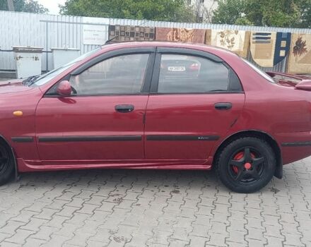 Красный Дэу Сенс, объемом двигателя 1.5 л и пробегом 190 тыс. км за 2759 $, фото 1 на Automoto.ua