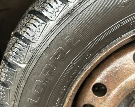 Красный Дэу Сенс, объемом двигателя 1.3 л и пробегом 280 тыс. км за 950 $, фото 8 на Automoto.ua