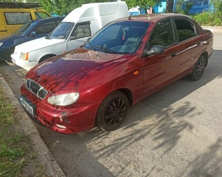 Красный Дэу Сенс, объемом двигателя 1.5 л и пробегом 201 тыс. км за 2800 $, фото 1 на Automoto.ua